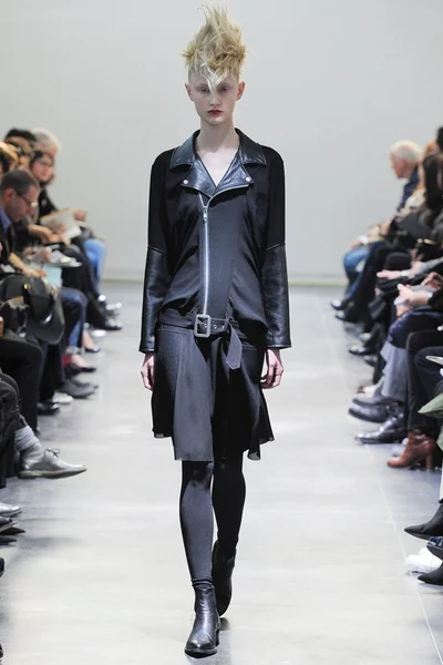 Look 34